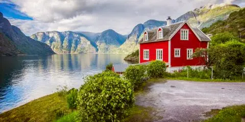 Titelbild für Wunderwelt der Fjorde 2024