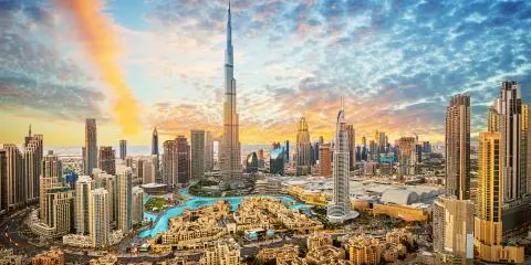 Titelbild für Silvester in Dubai & Abu Dhabi 2024/2025
